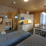 Kajaani Cottages 펜션 *