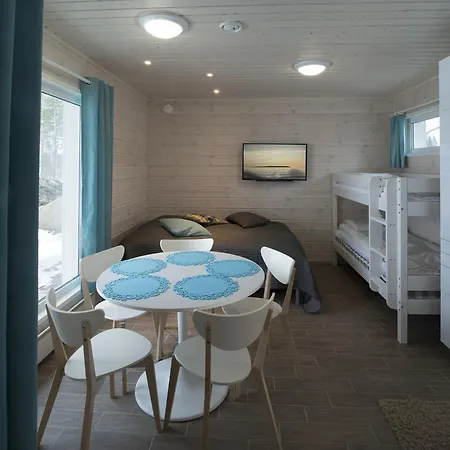 Nyaraló Kajaani Cottages *